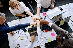 Aiuti finanziari : obtenez un prestige privé en 24 heures, simplement et rapidement ! Si vous vous trouvez dans une situation financière difficile et que vous avez besoin d'un prestige urgent, un prestige privé peut être la solution idéale. Grâce à la possibilité d'obtenir des financements rapides, dans la plupart des cas en seulement 24 heures, le prestige privé est un choix populaire pour vous aider immédiatement. Avec des prix allant de 2.000 € à 900.000 €, les prix sont privés et offrent des conditions d'accès plus flexibles aux canaux bancaires traditionnels. Il n'est pas nécessaire de s'affronter longuement ou d'une bureaucratie complexe, rendant le processus simple et rapide. Il est cependant important de faire attention à la série du prestataire et de vérifier toujours les conditions offertes, comme le taux d'intérêt, la durée et les modalités de remboursement, pour éviter les imprévus. Si vous cherchez un outil financier rapide et sûr, un prestige privé peut être la réponse à votre projet.
